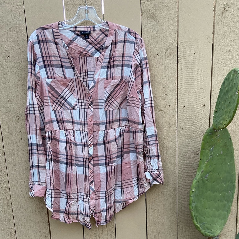 3/$25 Torrid Button Down Babydoll style Blouse